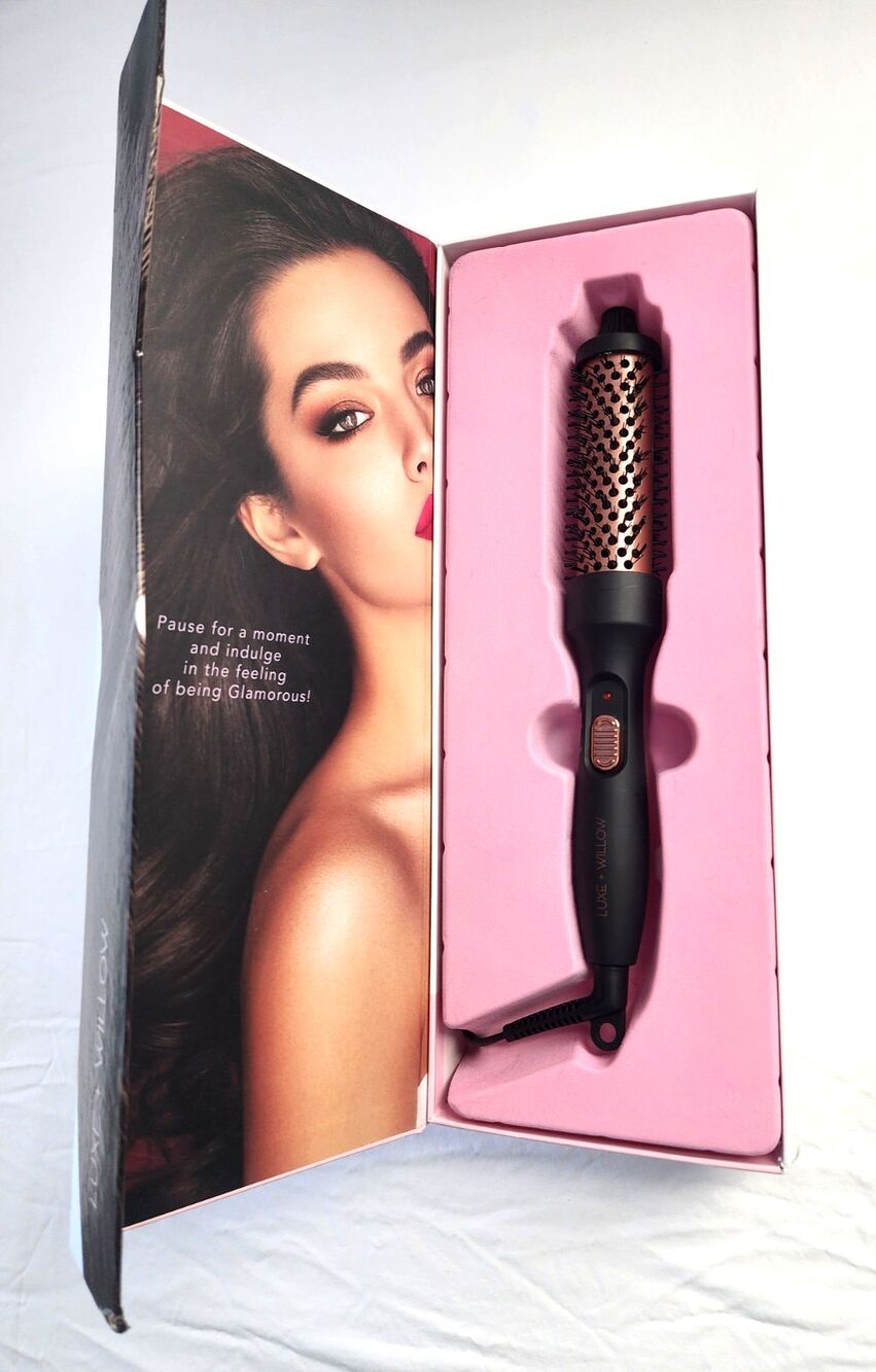 L+W BIO Moment Volumizing Hot Curler Brush 30 Seconds Heat Up 360 Swivel Cord